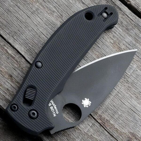 Spyderco Manix 2 Lightweight AWT (LW) Scales – Aggressive Agent Series – Linerless – Cerakote - Armor Black