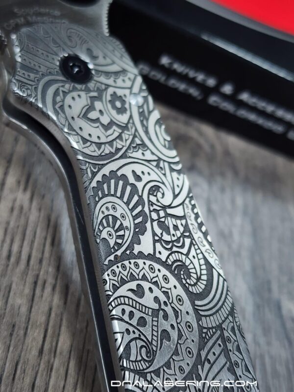 PM3 MAGNACUT Spyderco Para 3 Salt - Mandala Paisley Engraved AWT Skinny Titanium Scales - LynchNW Blacksmith Pocket Clip - Complete Knife