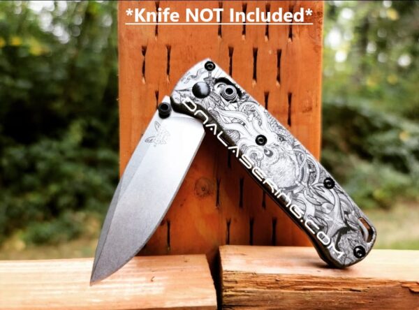 il_fullxfull.4413622548_dcut.jpg Kraken VS Pirate Ship - MINI Benchmade - Engraved Titanium Scales - EDC Gear Flytanium Gear