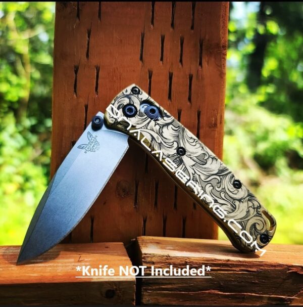 il_fullxfull.4413642268_23bl.jpg Leaf Scroll - MINI Benchmade Bugout Brass - Deep Laser Engraved Brass Scales - Flytanium Gear *Scales / knife handles Only*