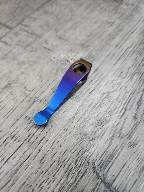 il_fullxfull.4641302752_9xl5.jpg LynchNW Spyderco - Standard - Anodized Titanium - Deep Carry Pocket Clip - Ano Finish - Bronze - Blurple - Fade - Purple - MADE in USA