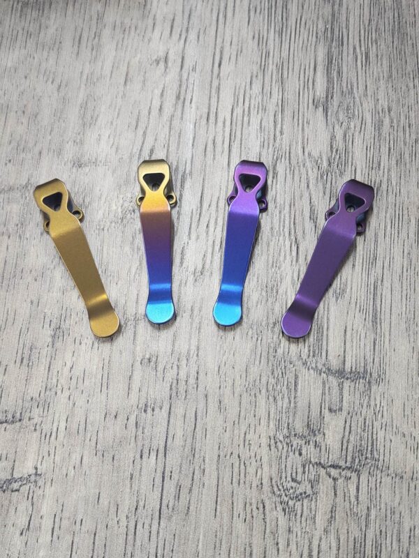 il_fullxfull.4643599182_k7e6.jpg LynchNW Benchmade - Standard - Anodized Titanium - Deep Carry Pocket Clip - Ano Finish - Bronze - Blurple - Fade - Purple MADE In USA