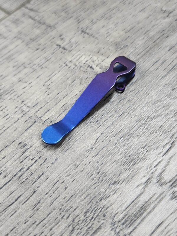 il_fullxfull.4691841323_gf13.jpg LynchNW Benchmade - Standard - Anodized Titanium - Deep Carry Pocket Clip - Ano Finish - Bronze - Blurple - Fade - Purple MADE In USA