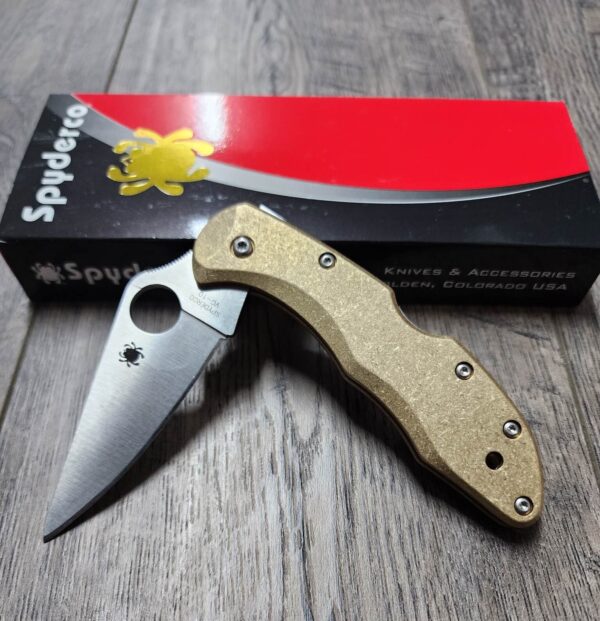 il_fullxfull.4818964290_ngml.jpg Brass Scales for Spyderco Delica - Flytanium Gear - Optional Knife Install