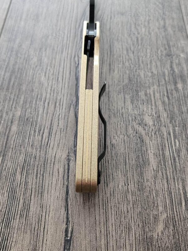 Spyderco PM2 - Brass Backspacer Flytanium