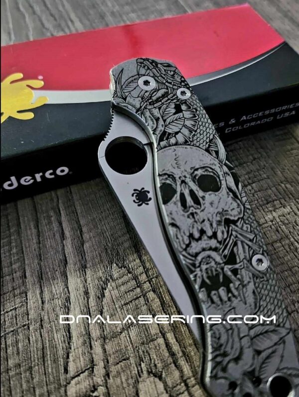 il_fullxfull.5167187290_qcsm.jpg Fearless Tarantula Inside Skull - Spyderco PM2 - Engraved PM2 Titanium Knife Scales - Paramilitary 2 EDC - Knife & Hardware Optional