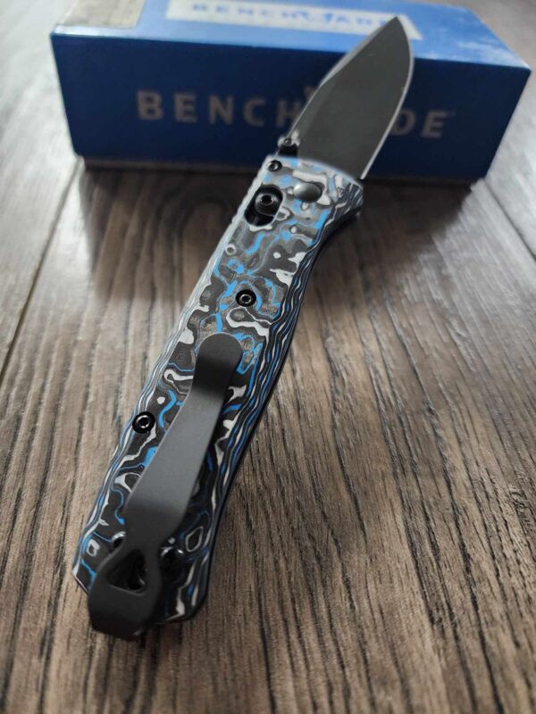 Benchmade Bugout Electric Blue Carbon Fiber Scales - No Lanyard - Deep Chamfer