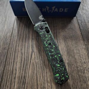 il_fullxfull.5721073021_1gg9.jpg Benchmade Bugout Electric Green Carbon Fiber Scales - No Lanyard - Deep Chamfer
