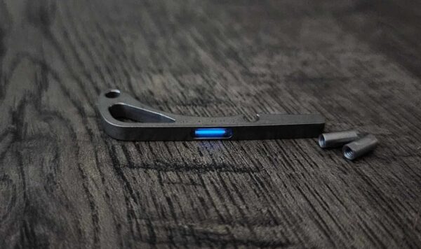 Benchmade Bugout - BLUE Glow - Backspacer- Satin - Flytanium Gear