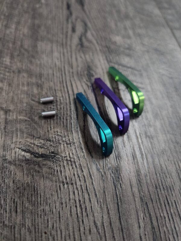 Benchmade MINI Bugout 533 - ANO Titanium Backspacer - 3 Color Choices - Green - Purple - Teal - Flytanium Gear