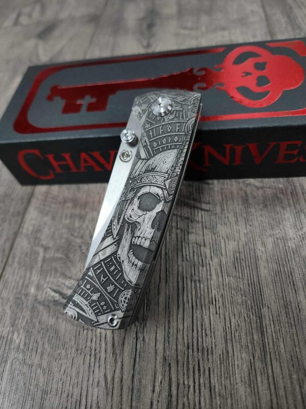 Chaves Knives Relief Engraved RCK9 With Viking Death Skull Theme !! Titanium - M390 steel - COMPLETE KNIFE!! With Extra clip - New in box