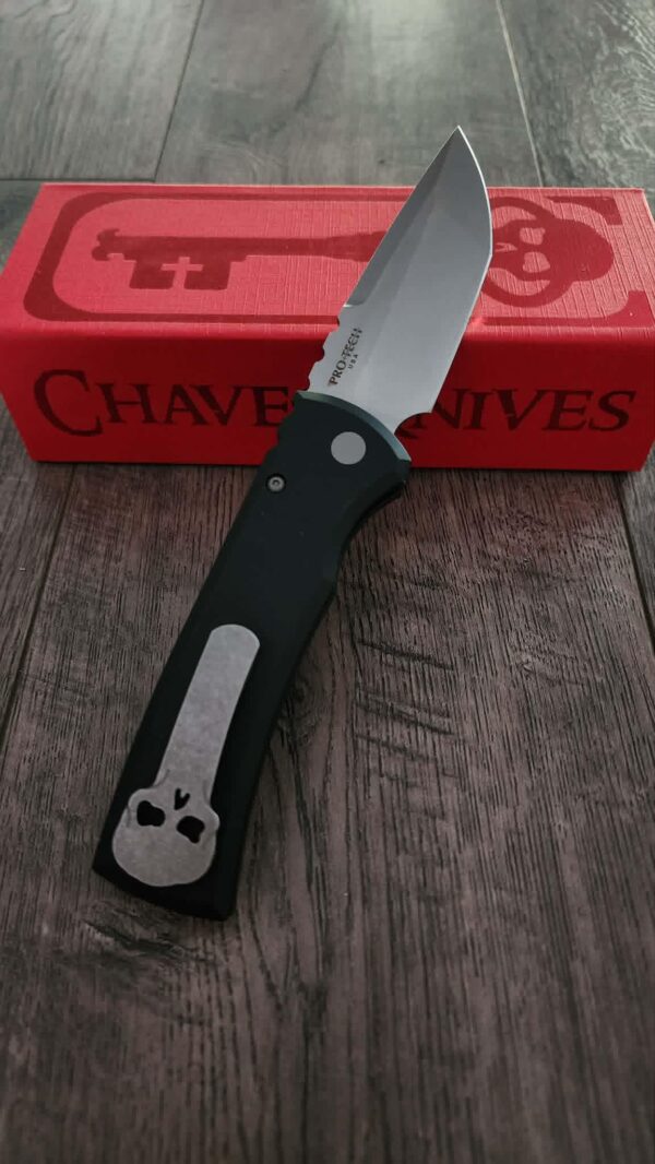 il_fullxfull.8060874054_hb9h.jpg Chaves Knives Pro-Tech Redencion 229 – SW Black – Custom Pin-Up Scroll Engraved Knife – Luxury EDC - Chaves Knives