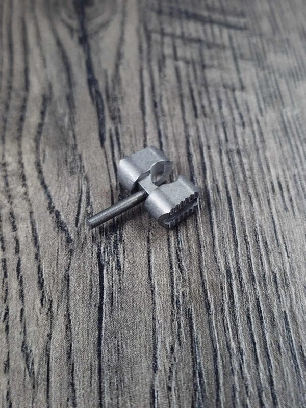 Spyderco Slotted Manix 2 Ball Cage Lock - Titanium - Flytanium Gear