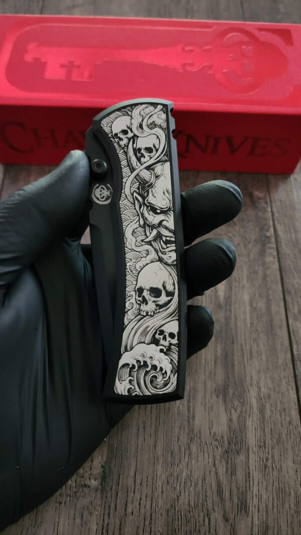 Chaves Redencion 229 Framelock Mag Tanto – Black PVD M390 – Custom Japanese Oni, Skull & Wave Engraving