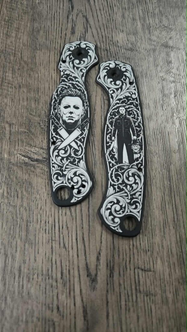 il_fullxfull.8126657901_mxp4.jpg Custom Spyderco PM2 Black Aluminum AWT Legacy | Michael Myers & Freddy Krueger Horror Engraving | Custom Laser Engraved - Made in USA!