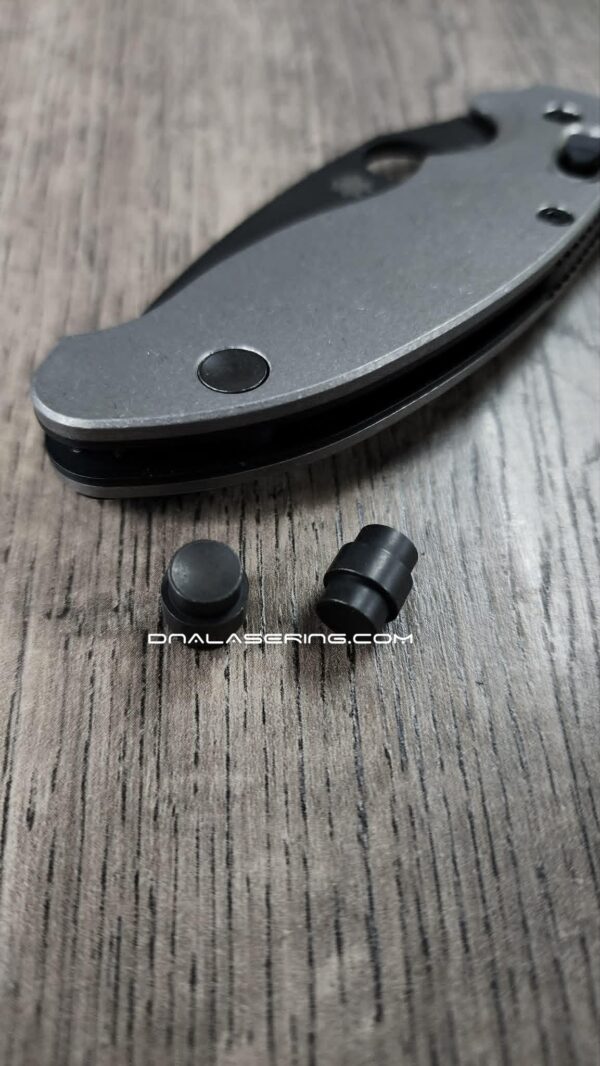 il_fullxfull.8473244566_9har.jpg Spyderco Manix 2 - Custom Black Zirconium Lanyard Hole Plug - EDC Gear - Made in USA