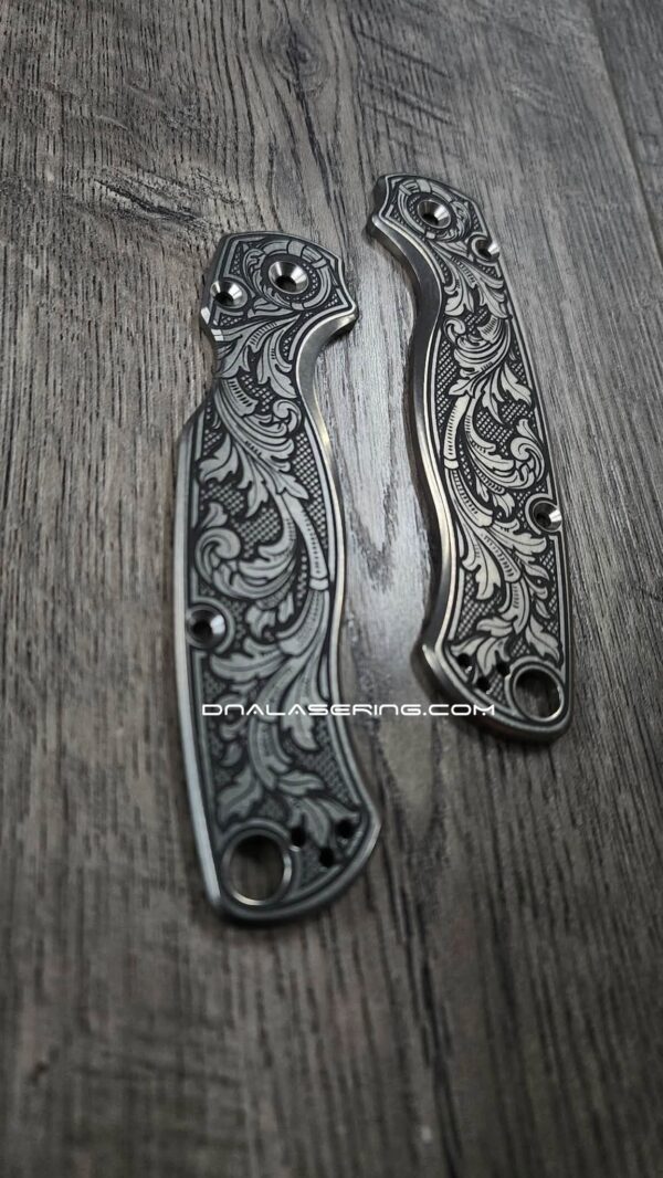 BLEM - PM2 TI custom scroll BLEMISH - Spyderco PM2 - Titanium Paramilitary 2 Scales - Custom Scroll Laser Engraving