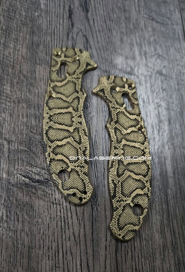 BLEMISH - Spyderco Manix 2 - Brass Scales - Snake Skin Laser Engraved