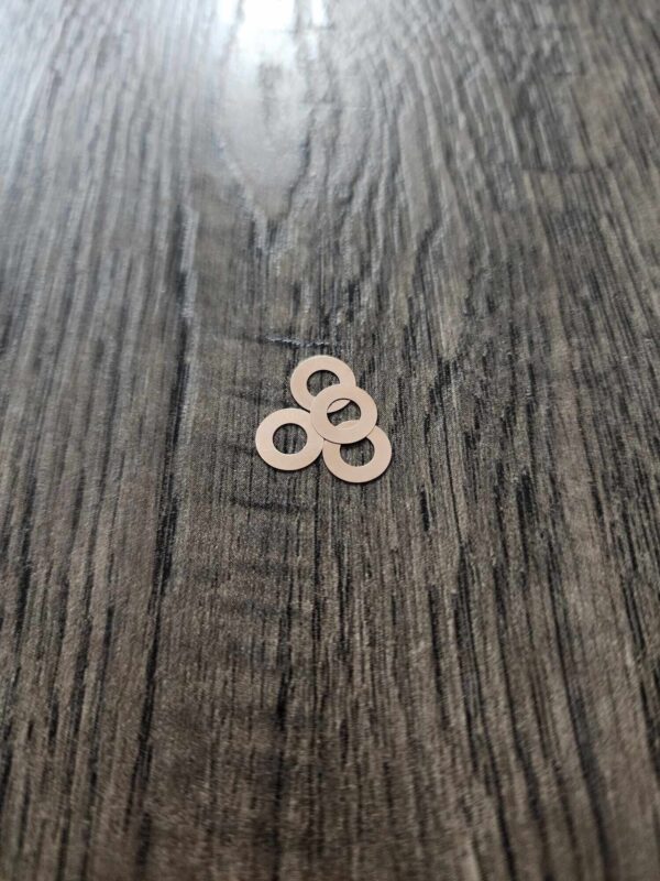 il_fullxfull.5913634975_gf3b.jpg Spyderco Endura - Delica - Endela - Phosphor Bronze Replacement Washers - EDC Gear- Made in the USA